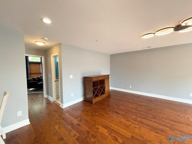 Building Photo - 6659 Steeplechase Dr NW