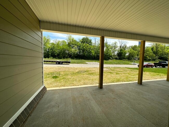 Building Photo - 9005 Landon Ln