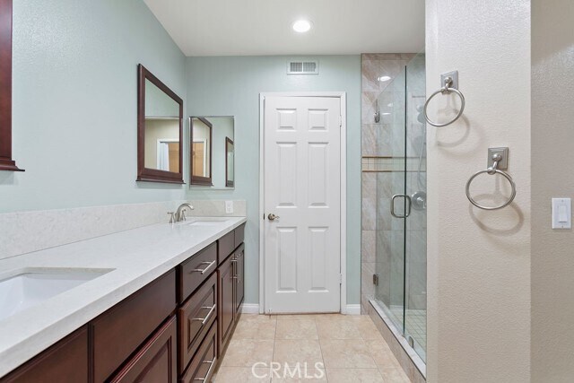Building Photo - 33635 Port Marine Dr