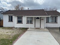 Building Photo - Hood Ave
