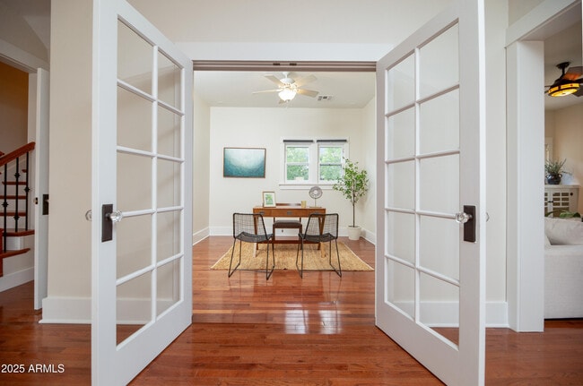 Building Photo - 69 W Lynwood St