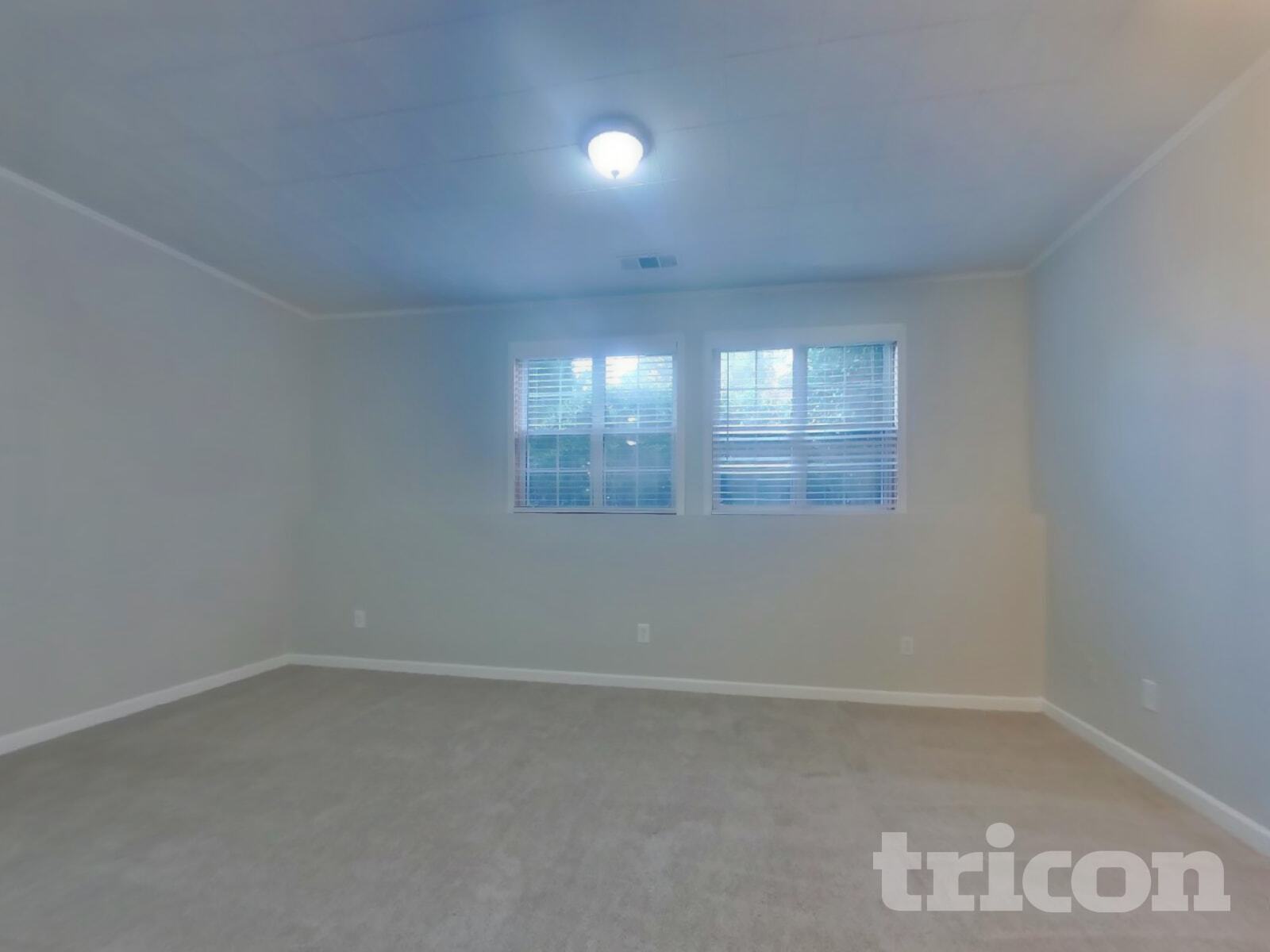 Building Photo - 2030 Township Dr