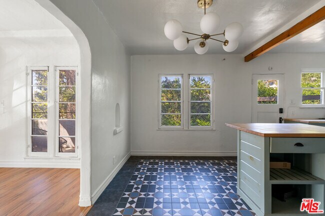 Building Photo - 4018 Berenice Ave