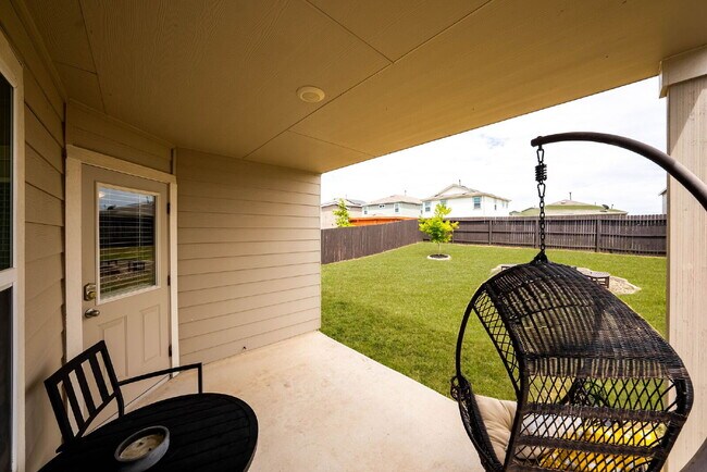 Building Photo - Located in the vibrant Valley Ranch commun...
