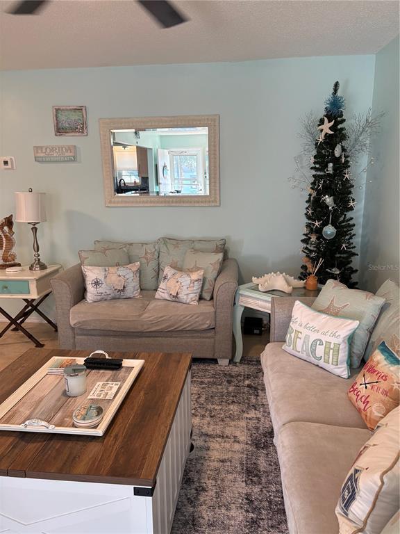 Building Photo - 14531 Walsingham Rd