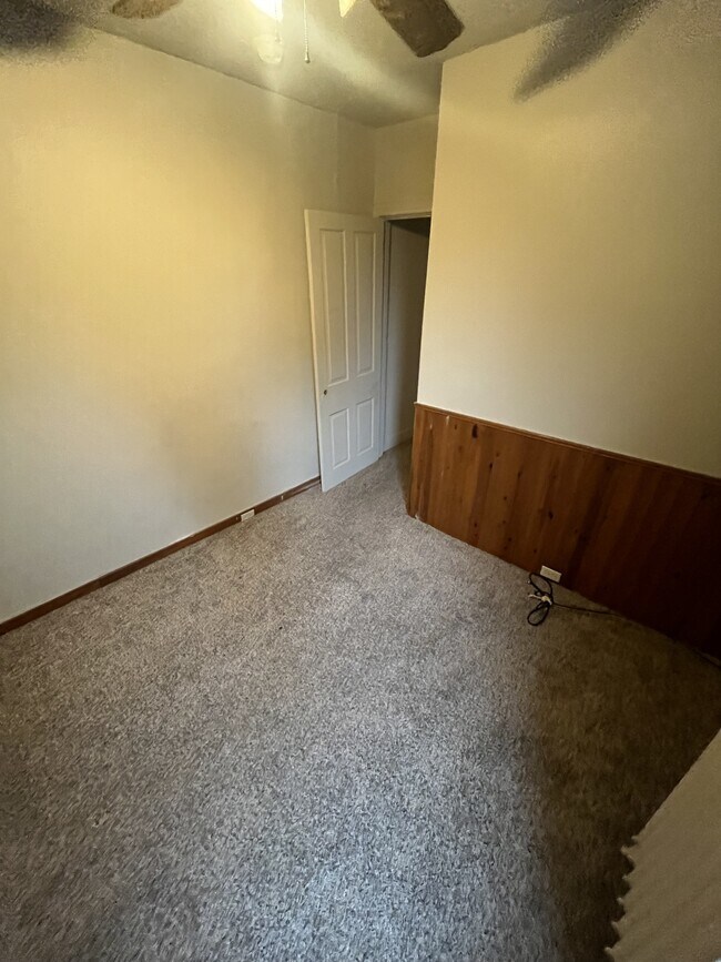 Building Photo - 446 Nevin St