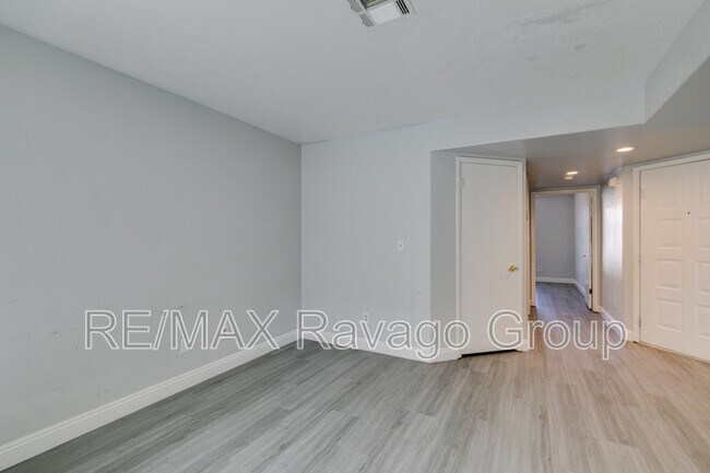 Building Photo - 1550 Jamielinn Ln