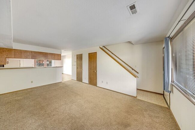 Building Photo - Corner Unit 2 Bedroom with Private Backyard & Master Bedroom Deck!
