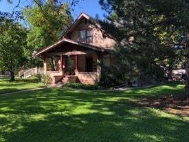 Building Photo - 1270 3rd Ave