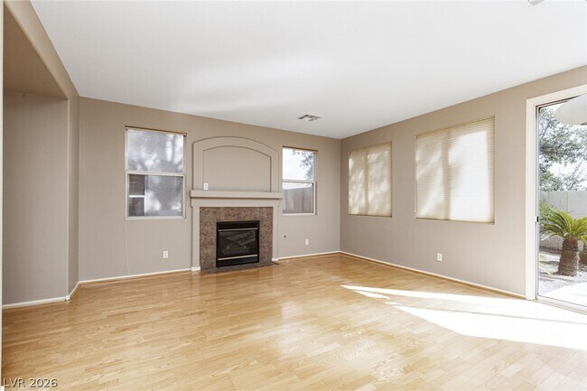 Building Photo - 256 Horizon Pointe Cir
