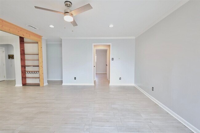 Building Photo - 1005 Wilburn St