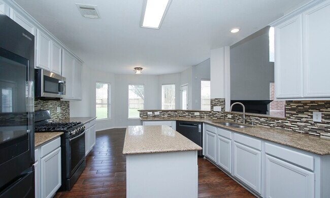 Building Photo - 10314 Cliff Haven Ct