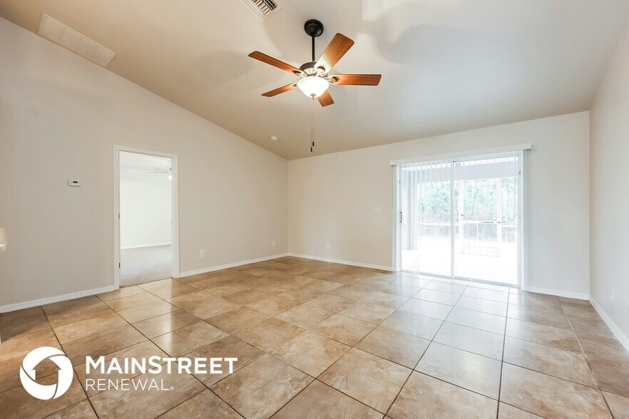 Building Photo - 3004 15th St W