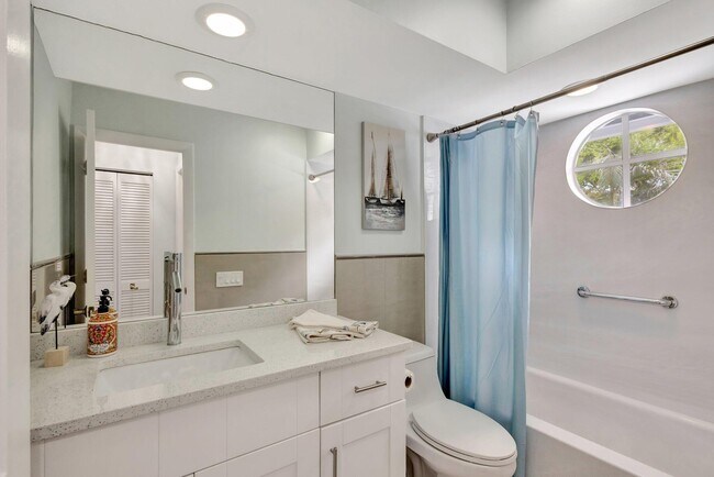 Building Photo - 120 Ocean Dunes Cir