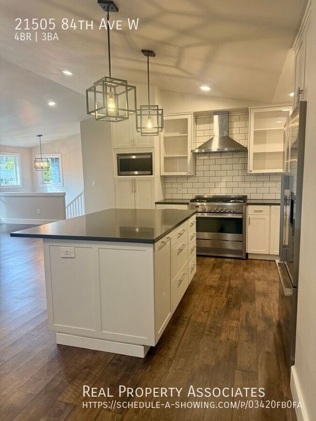 Building Photo - 21505 84th Ave W