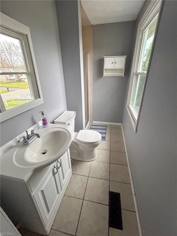 Building Photo - 535 Willow Dr SE