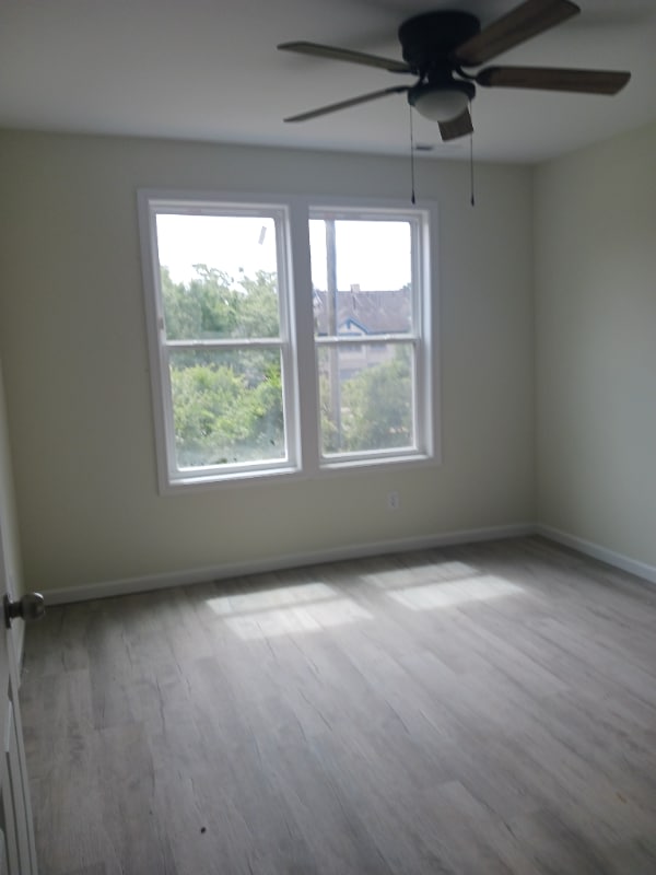 Building Photo - 241 Erwin Rd