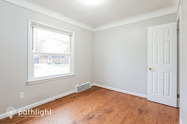 Building Photo - 22030 Harper Lake Avenue