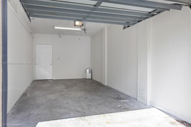 Building Photo - 6434 Emerald Dunes Dr