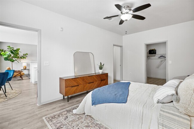 Building Photo - 9494 Humble Westfield Rd