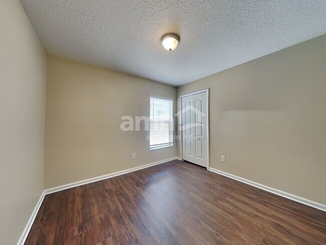 Building Photo - 13129 Early Run Ln