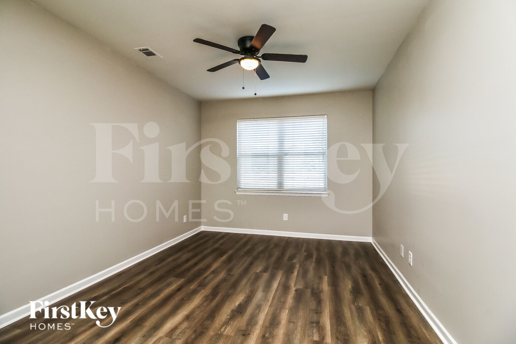 Building Photo - 35 Crossbill Trl