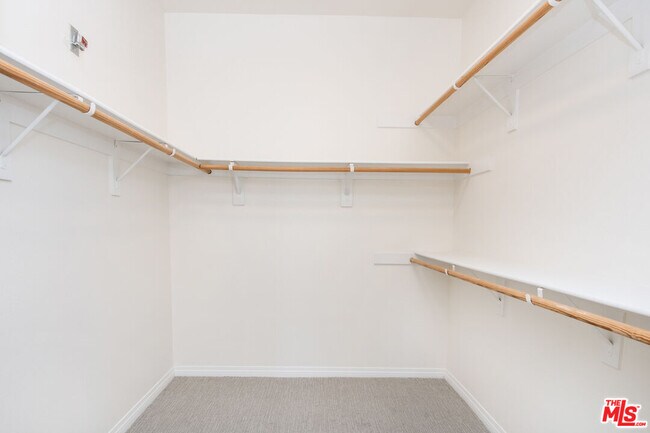 Building Photo - 13080 Pacific Promenade