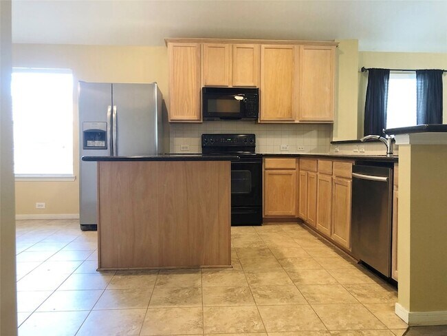 Building Photo - 23218 Prairie Lily Ln