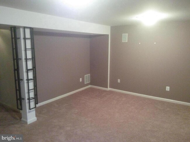 Building Photo - 2507 Blue Water Blvd