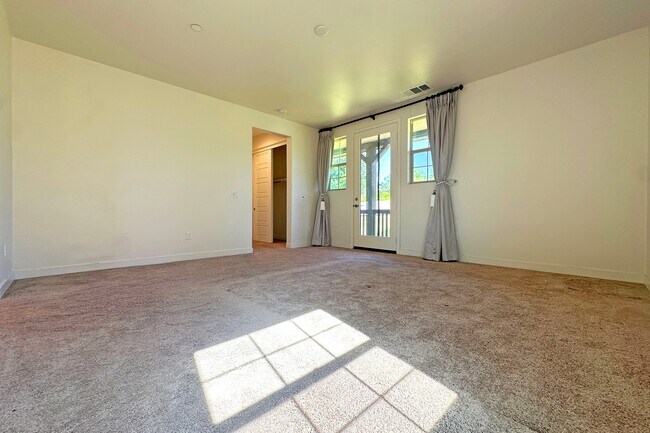 Building Photo - 1635 Faldo Ct