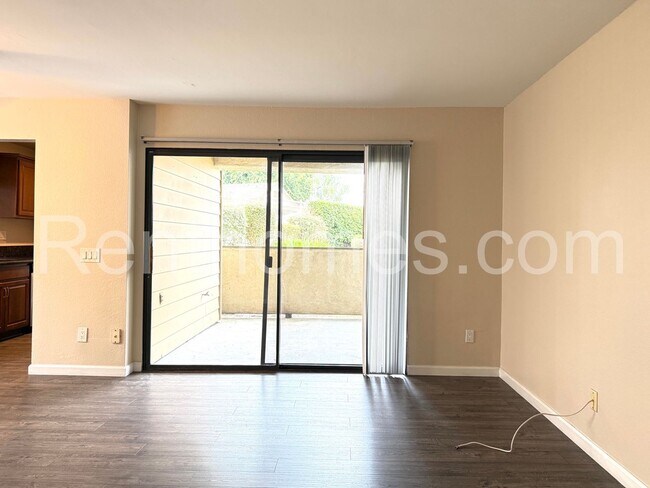 Building Photo - Mira Mesa, 8545 Summerdale Rd #225, Granite Counters, Stainless Steel Appliances, Central AC.