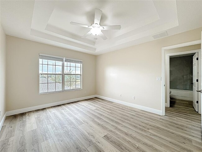 Building Photo - 14746 Clarkson Dr