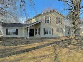 Building Photo - Four Bedroom Two Bath Home In the Prime of Chesterfield