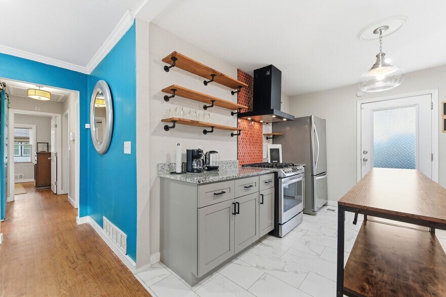 Building Photo - 3136 Forrest Hills Dr SW