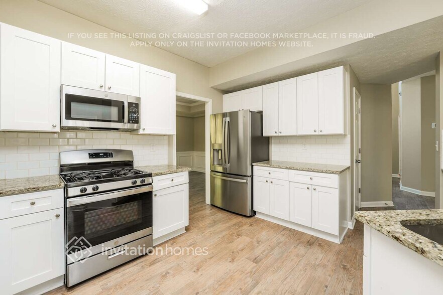 Building Photo - 526 Watson Bay