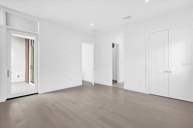 Building Photo - 1776 Mondrian Cir