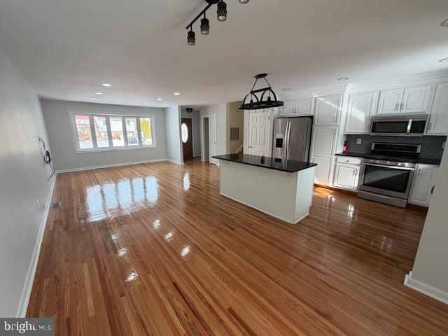 Building Photo - 211 Rhode Island Ave