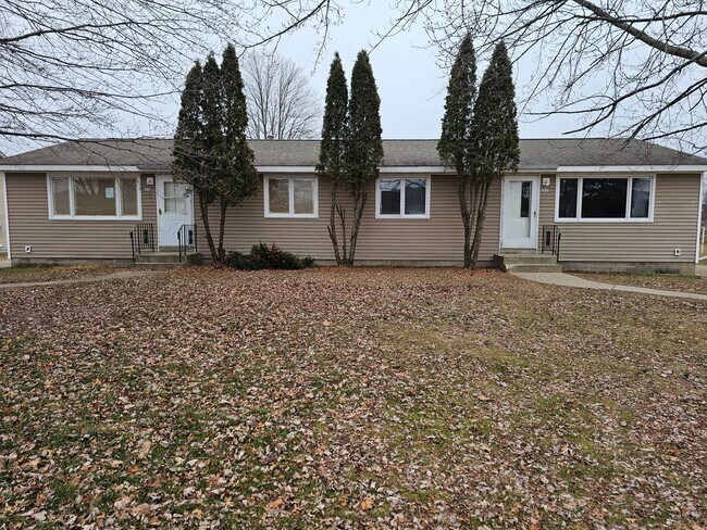 Primary Photo - 2831-2833 10th St S
