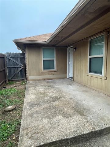 Building Photo - 4615 Sausalito Dr