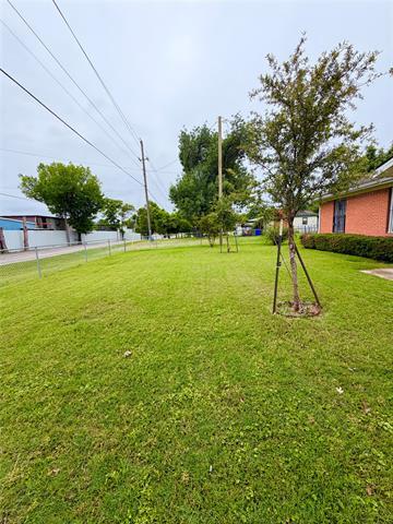 Building Photo - 2615 Balch Springs Rd