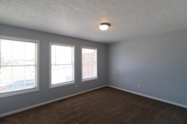 Building Photo - 203 Coburn Dr