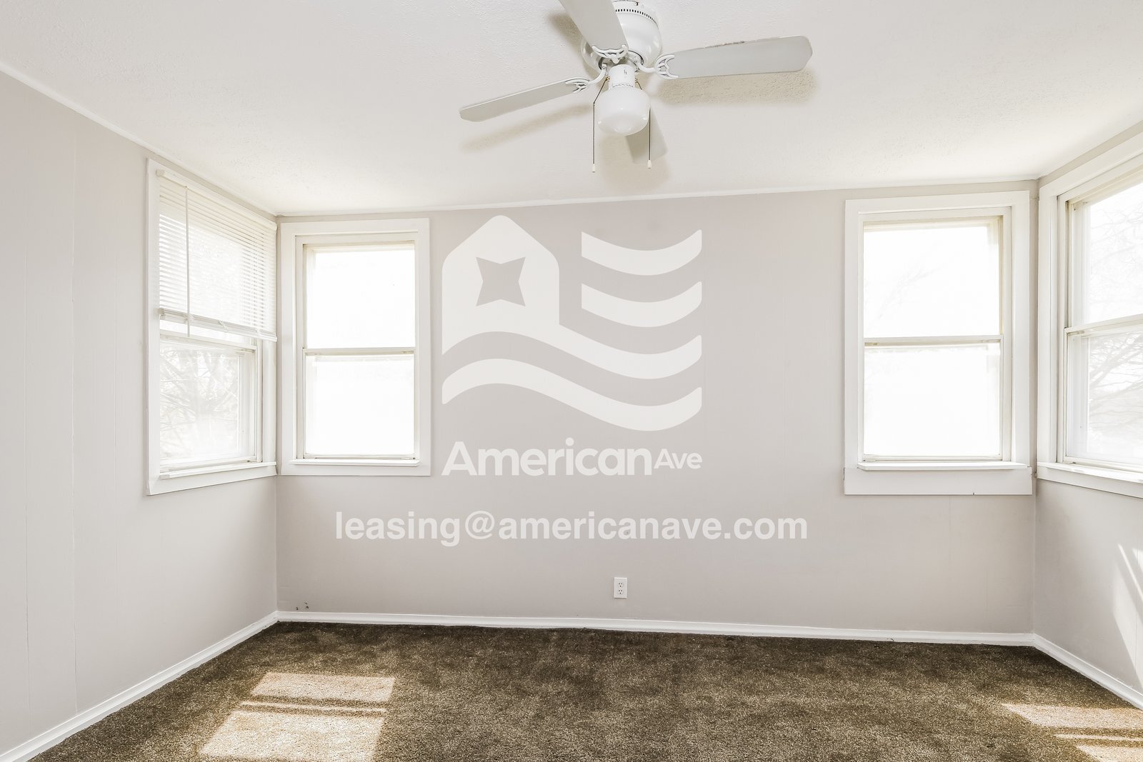 Building Photo - 4124 Schiller Pl