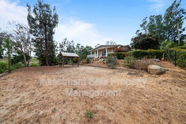 Building Photo - 2921 Sunset Hills