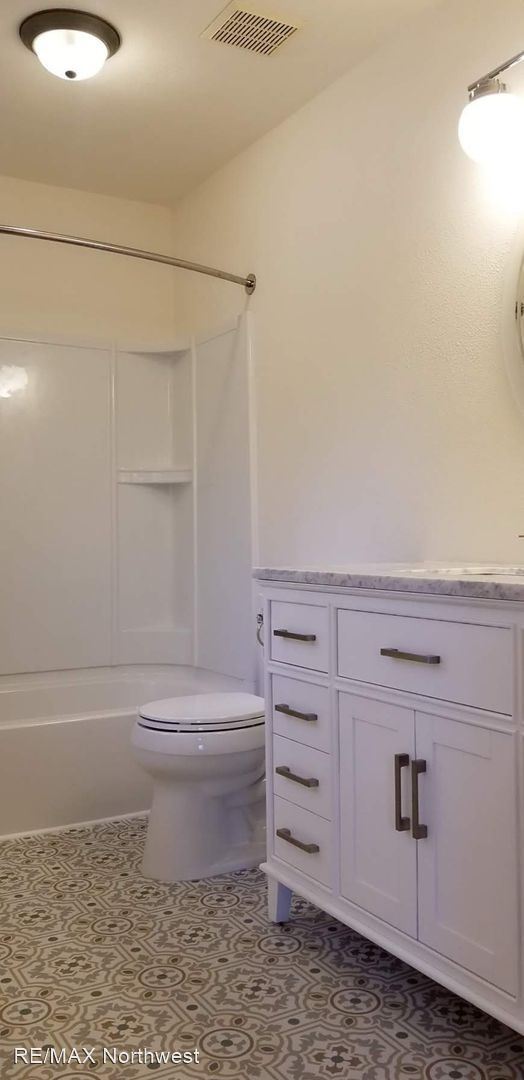 Building Photo - 1 br, 1 bath House - 127 A Plymouth St NW