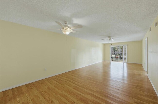 Building Photo - 4143 Heron Way