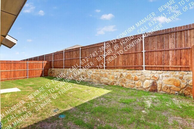 Building Photo - 5412 Flannel Ln