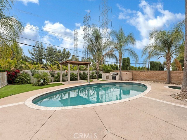 Building Photo - 11056 Chimineas Ave