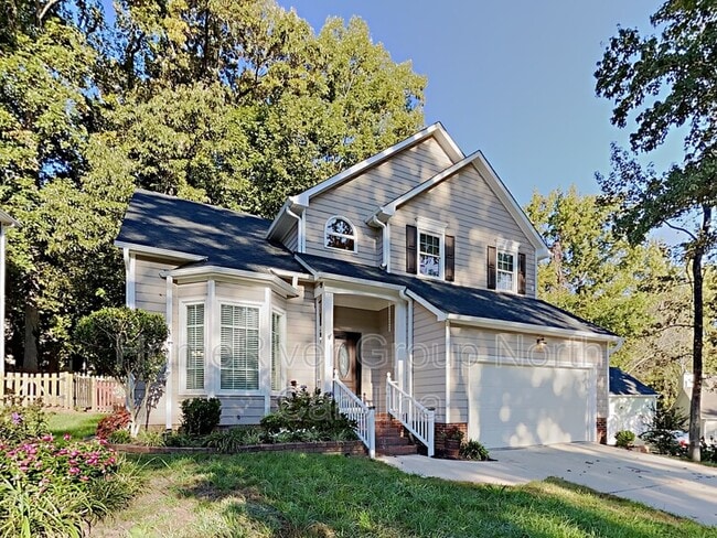 Building Photo - 9210 Pebble Creek Way