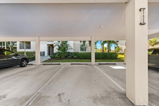 Building Photo - 17626 Gawthrop Dr