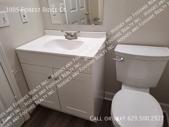 Building Photo - 1005 Forest Ridge Ct